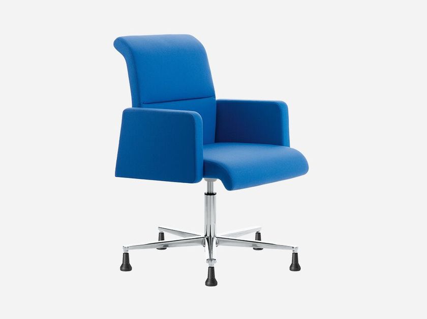 FREZZA
MAX
Swivel leather training chair