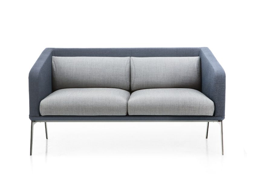 FREZZA
METRO 15
2 seater fabric sofa