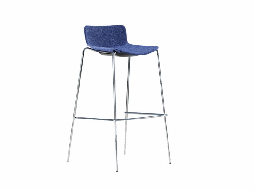 FREZZA
POPPEA
Stackable high fabric stool with footrest