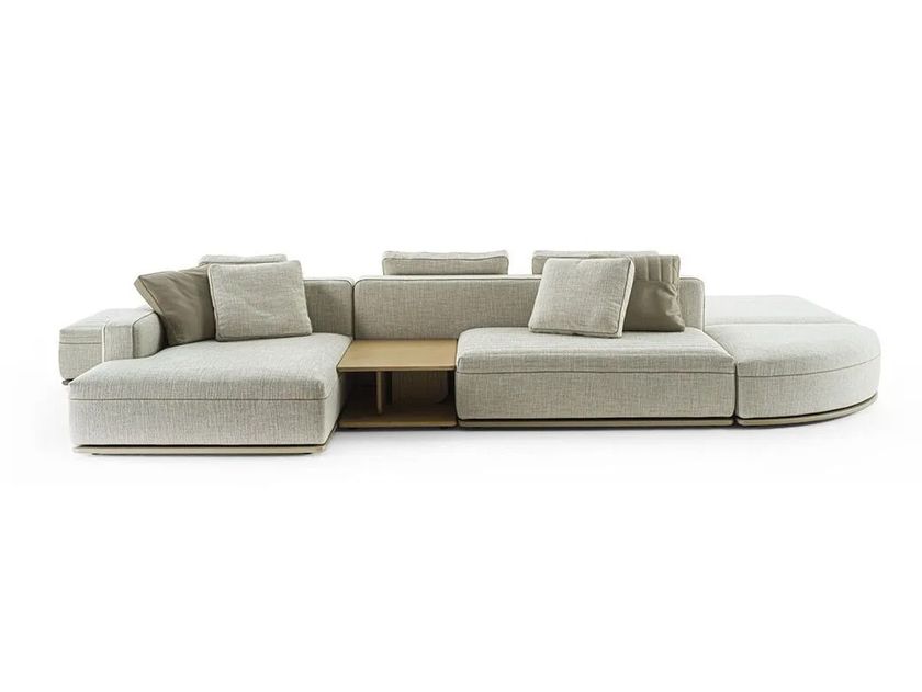 Frigerio
EDDIE DOUBLE
Double-sided fabric sofa