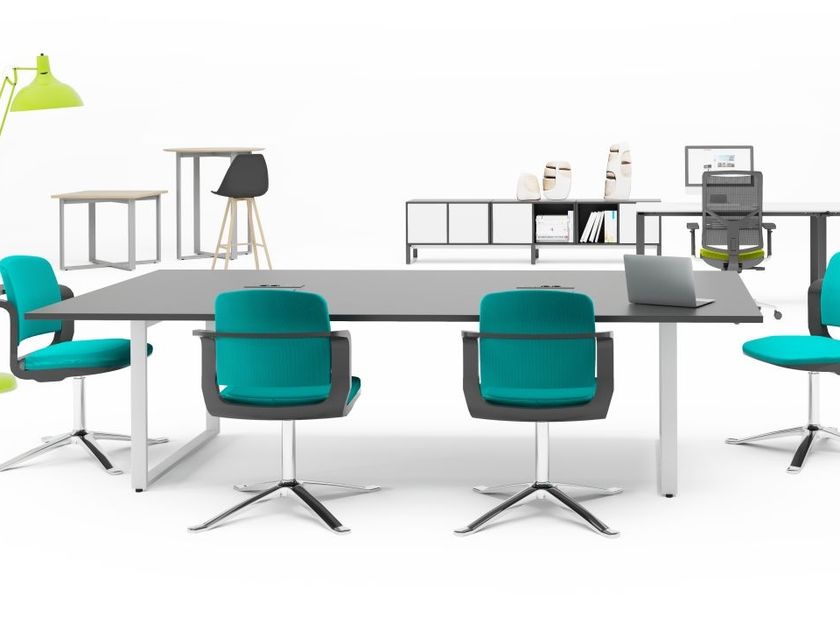 FURNIKO
PLURIS
Rectangular meeting table