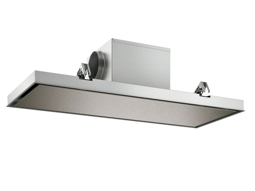 Gaggenau
AC250121
Ceiling-mounted glass and steel island hood with perimetral aspiration