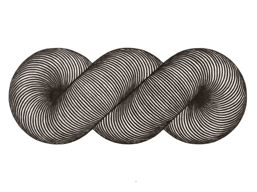 GAN
GIRO BLACK&WHITE
Striped handmade wool rug