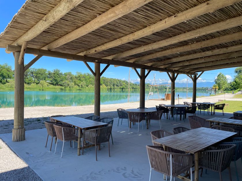 Gio' Stemar
Customisable eucalyptus wood pergolas
Eucalyptus pergola