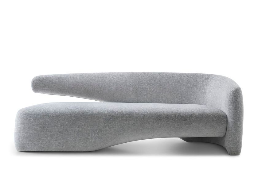 Giorgetti
SEIDON
3 seater fabric sofa