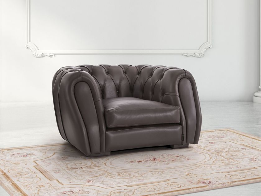 Giovannetti Classici
MAXIMILIAN
Tufted leather armchair with armrests