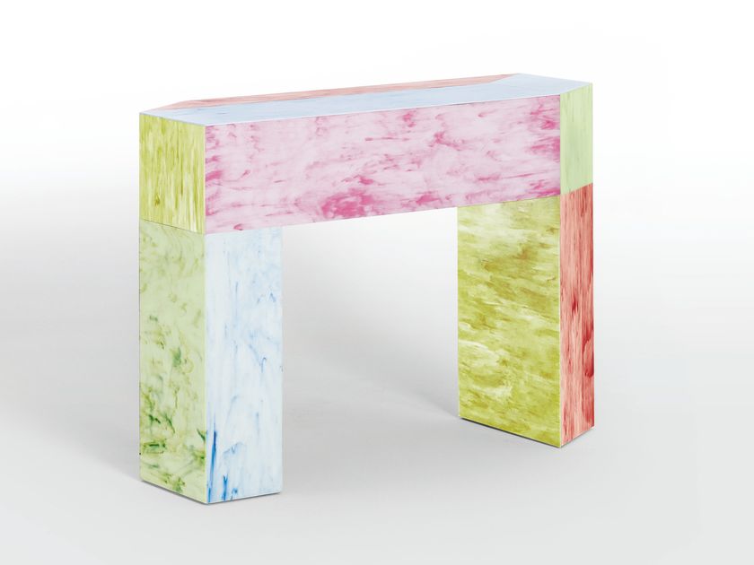 Glas Italia
REMIS
Coloured glass console table