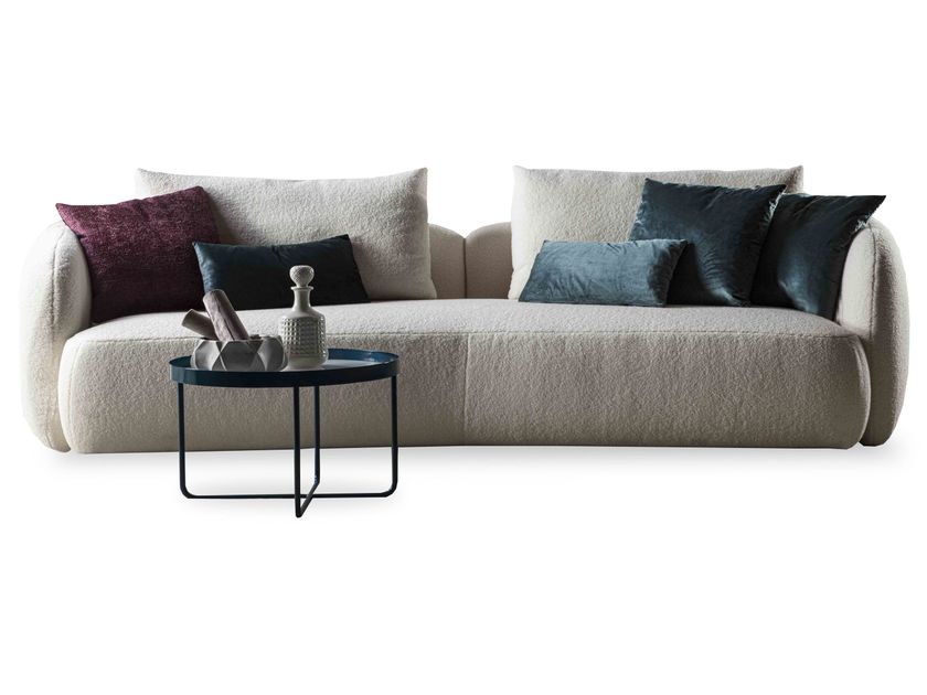 Gruppo Fox
DUEPUNTOZERO
Curved fabric sofa with removable cover