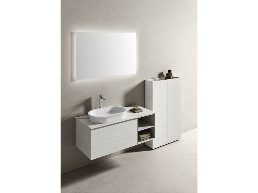 Gruppo Geromin
GOCCIA 1579
Wall-mounted vanity unit with mirror