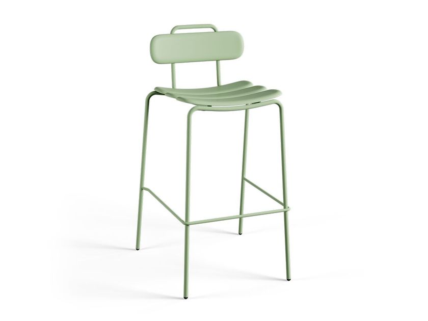 Harmony
DOLCE
High polypropylene garden stool with footrest