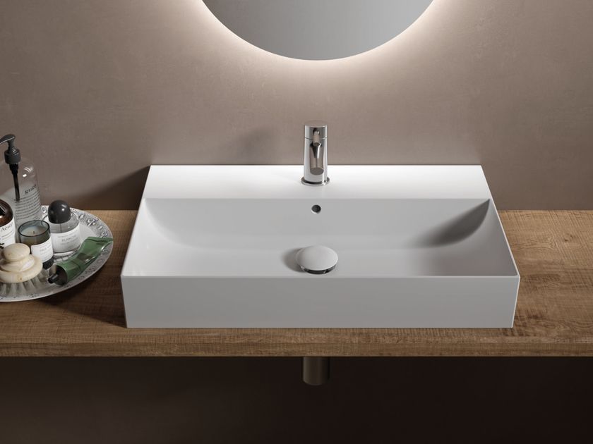 HATRIA
BAHIA 13 800x465
Rectangular washbasin with overflow