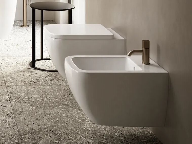 HATRIA
BIANCA
Wall-hung bidet