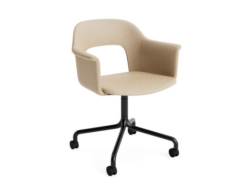 Hay
LAYOUT 264
Upholstered polypropylene chair with castors with armrests