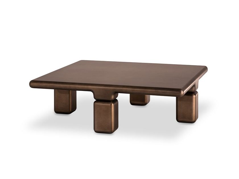 HC28 maison
ZE
Square low coffee table