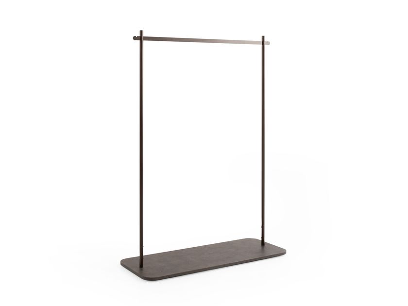 Hi Retail
GARMENT RAIL NUVOLA
Garment rail with slim base