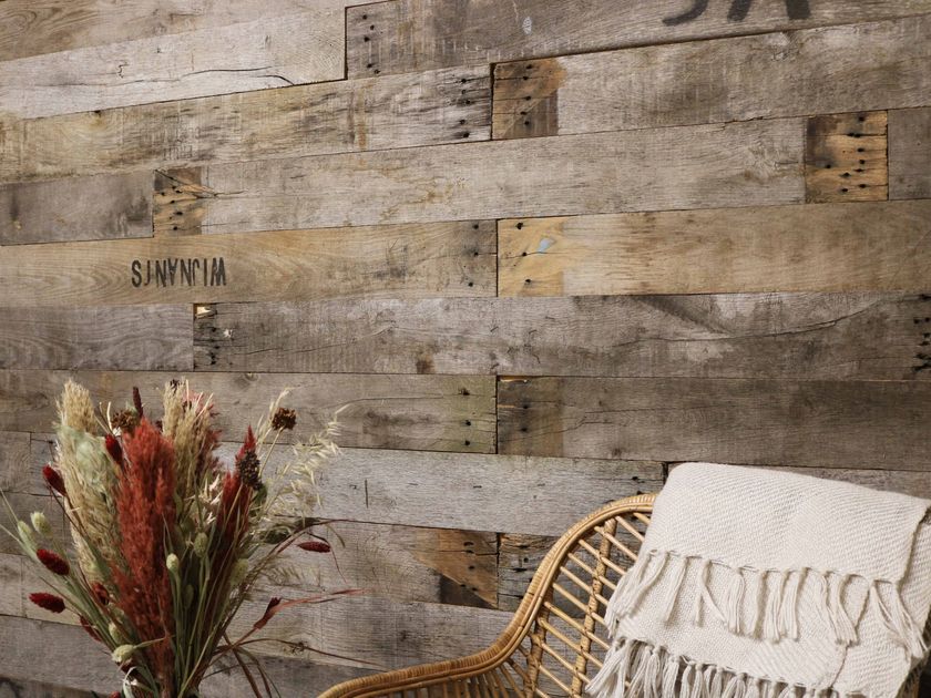 Historisch Hout
BARNWOOD IN A BOX FRENCH OAK GREY
Reclaimed wood wall tiles