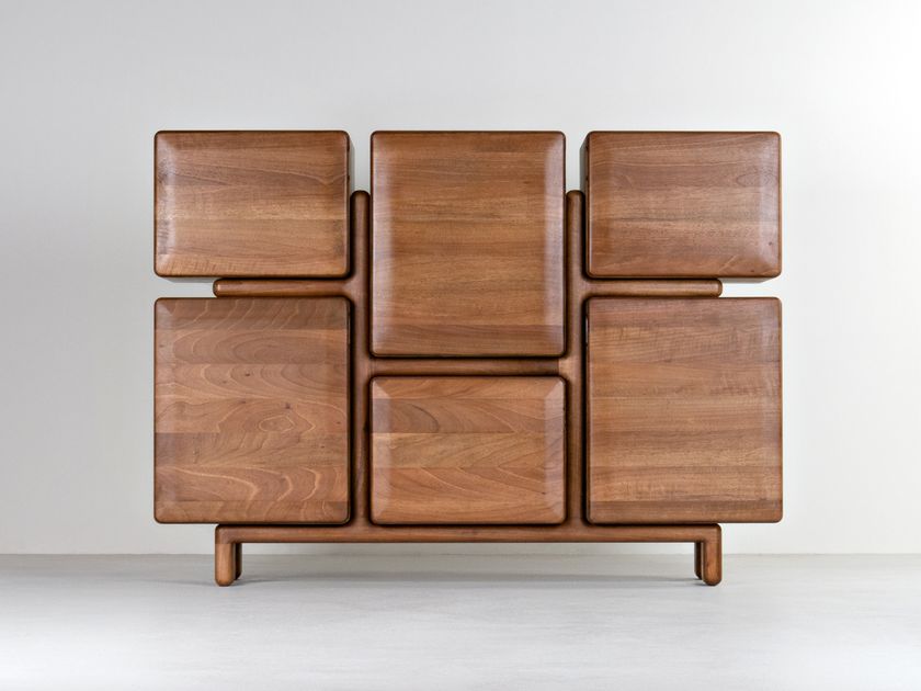 HOOKL und STOOL
ARCHIPEL
Wooden highboard with doors