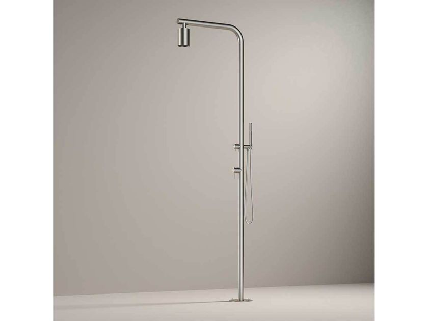 Hotbath
ARCHIE AR190
Stainless steel outdoor shower with hand shower