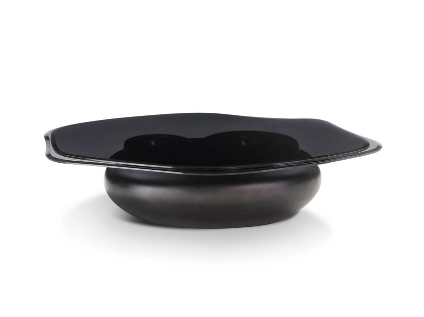 HOTHING
UFO
Free form low glass coffee table