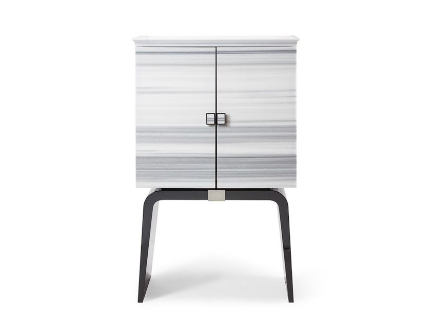 HUGUES CHEVALIER
VENDÔME
Marble bar cabinet