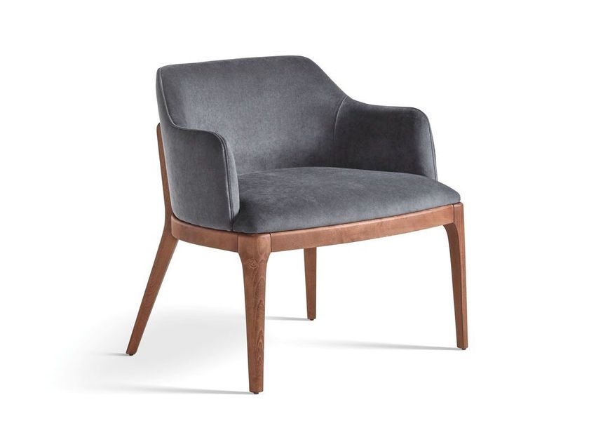 HURTADO
LEGACY
Fabric easy chair with armrests