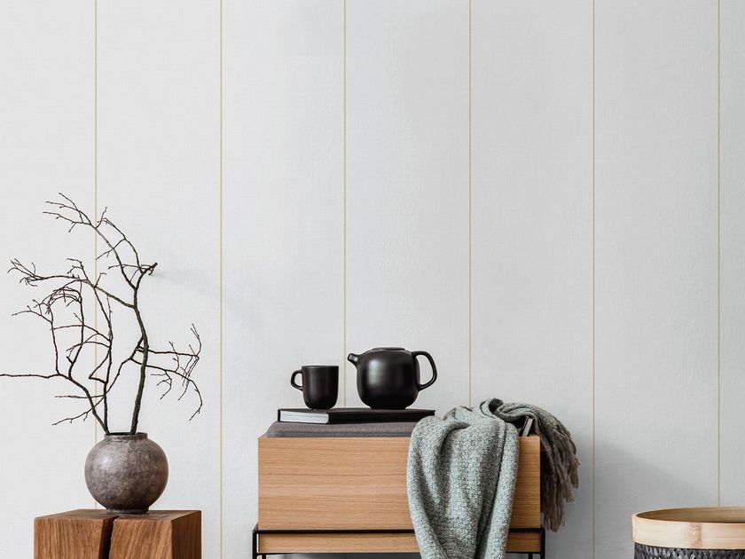 ICH
SMART STRIPE
Striped wallpaper