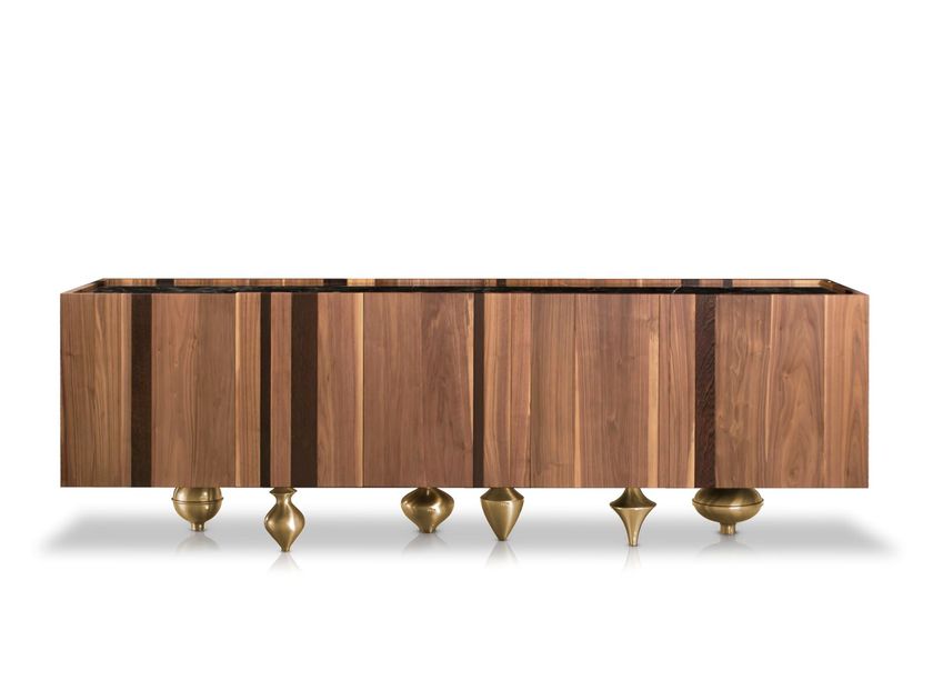 Il Pezzo Mancante
IL PEZZO 1 CREDENZA
Wooden sideboard with doors