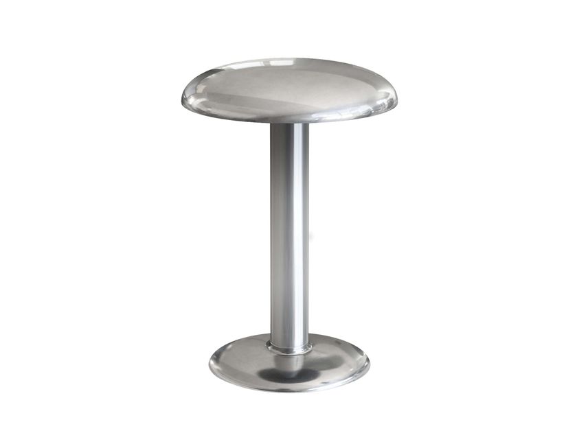 In Stock
FLOS - GUSTAVE RESIDENTIAL SILVER
Cordless LED table lamp