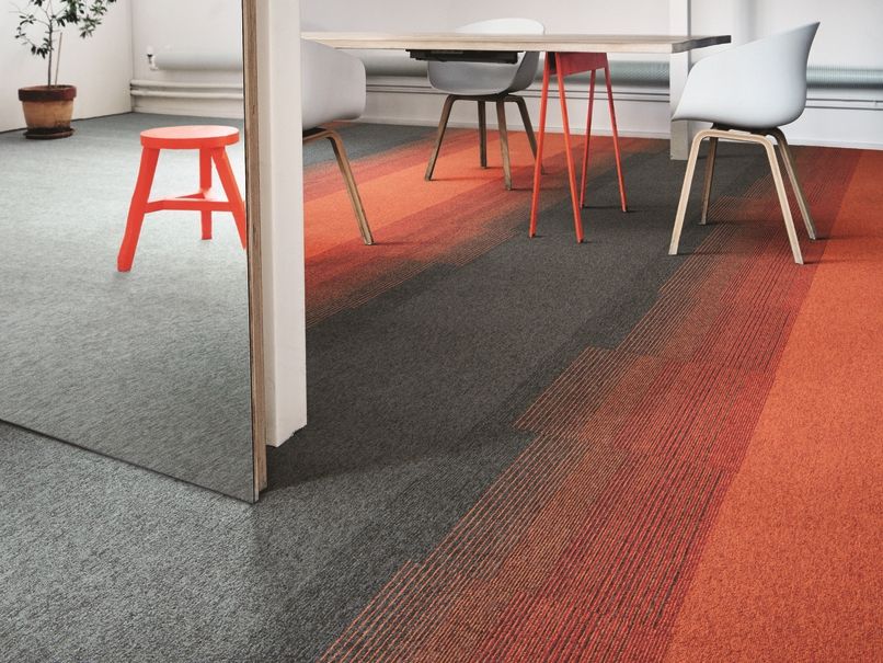 Interface®
EMPLOY LINES
Nylon® carpet tiles