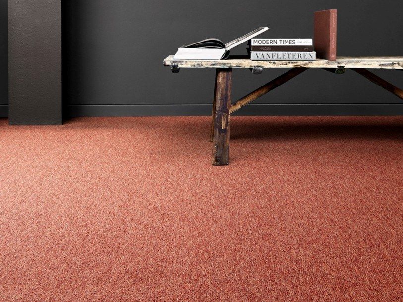 Interface®
HUEGA
Nylon® carpet tiles
