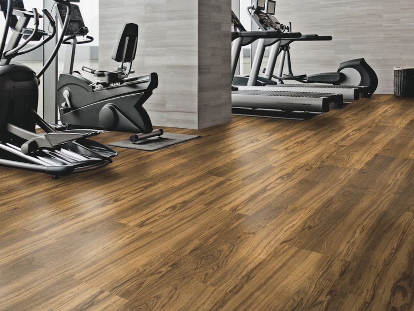 Interface®
NATURAL WOODGRAINS
Ecological resilient vinyl flooring
