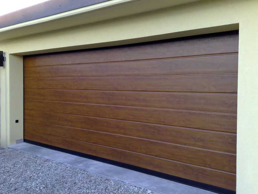 ITALDOOR APZ - Секционный гаражный дверь