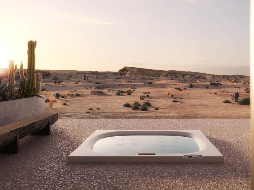 Jacuzzi®
CITY™ SPA
Built-in hydromassage 2-seats minipool