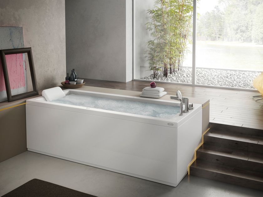 Jacuzzi®
ENERGY 160
Hydromassage rectangular bathtub