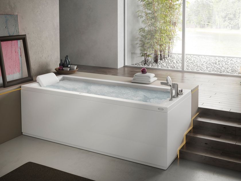 Jacuzzi®
ENERGY 170
Hydromassage rectangular bathtub