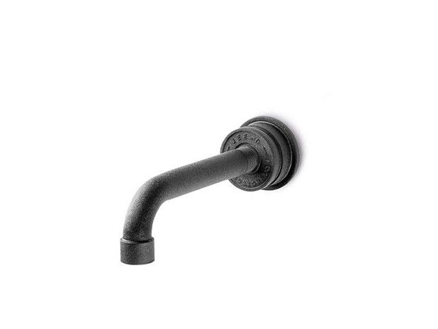 JEE-O
SOHO SPOUT LONG
Wall-mounted stainless steel spout