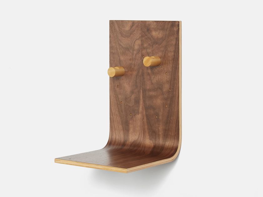 Kaimok
BRERA
Multi-layer wood Bicycle storage / wall shelf