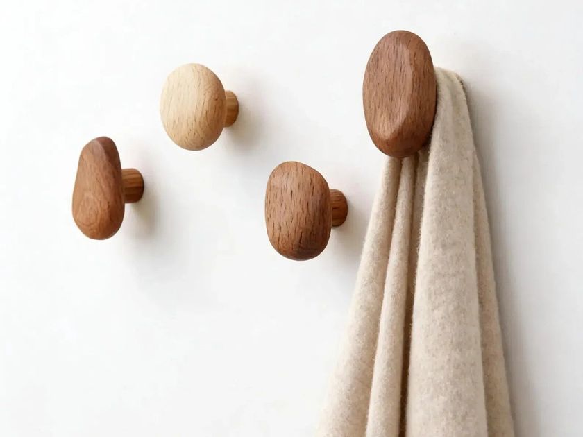 Kaimok
VERONA STONE
Solid wood coat rack
