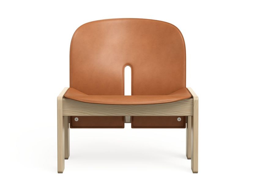 Karakter
SCARPA 925
Tanned leather easy chair
