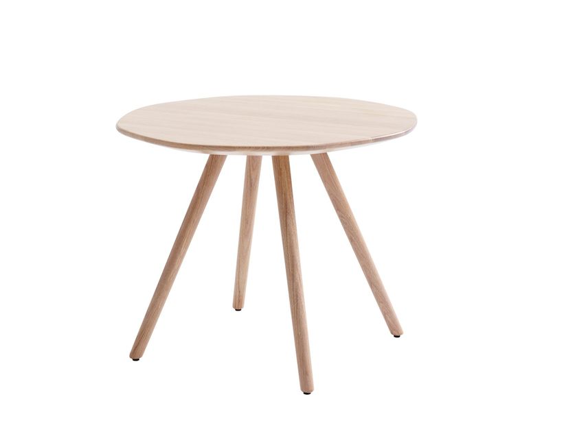 Karl Andersson
EIGHT
Round solid wood central coffee table