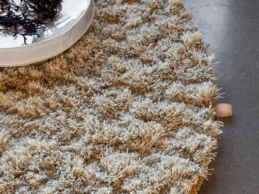 Kasthall
ALEGRAES
Handtufted rug in pure wool and linen