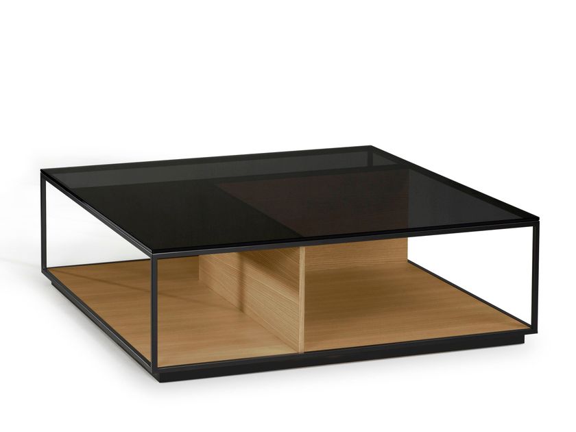 Kendo Mobiliario
RITA
Low wood and glass coffee table with integrated magazine rack