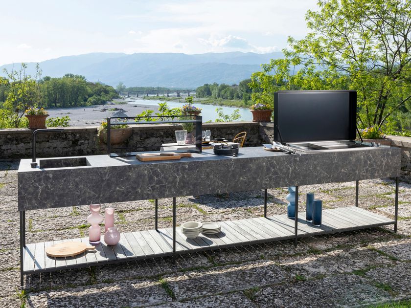 KIOO
KIOO ONE
Outdoor kitchen