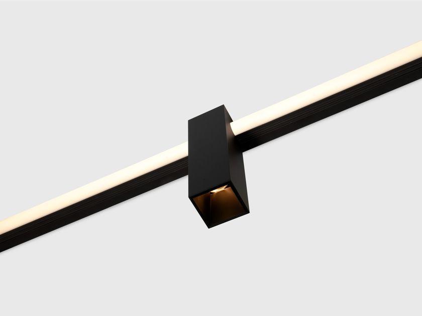 Kreon
PROLOGE 40 ON-KAGI FIXED LEVEL 2
LED track-Light