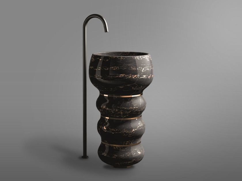 Kreoo
BUBBLES
Freestanding marble washbasin