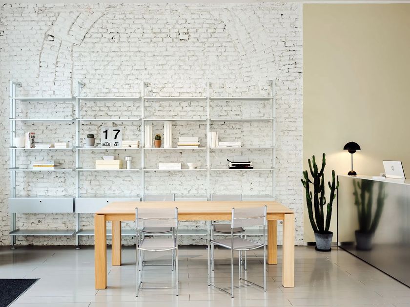 KRIPTONITE
K2 STUDIO
Modular aluminium office shelving