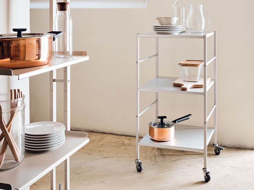 KRIPTONITE
TROLLEY
Aluminium food trolley