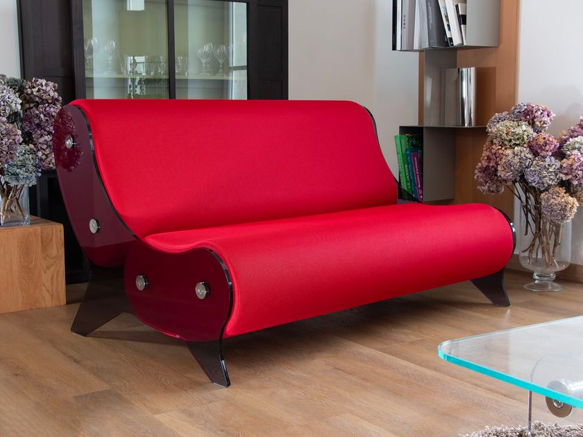 KUUMO
MW06 SOFA IN GREY PMMA
Fabric sofa