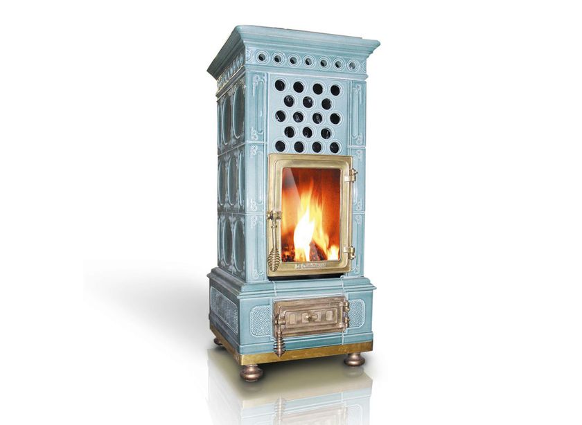 LA CASTELLAMONTE
VOLUTAMENTE PELLET
Pellet ceramic stove