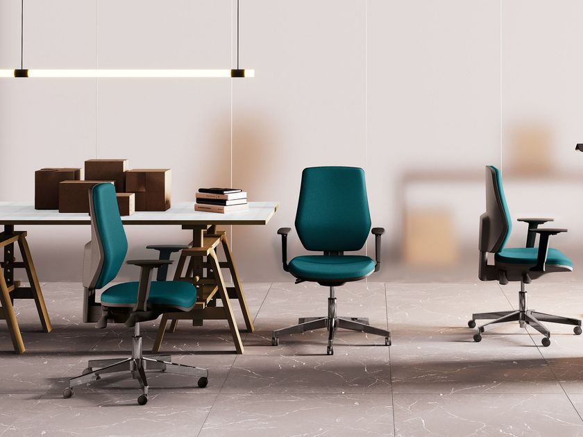 Las Mobili
CAST
Height-adjustable fabric office chair with armrests